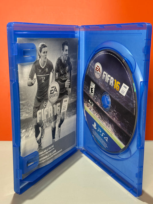 FIFA 16 Deluxe Edition