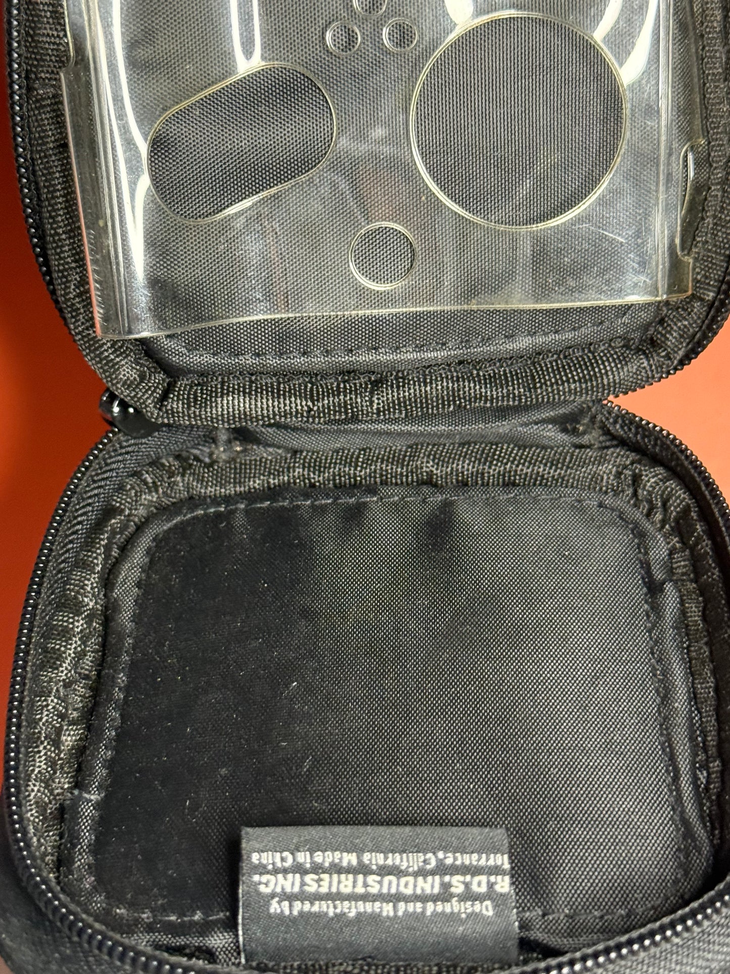 Game Boy Advance SP SpongeBob Carrying Case – “Oops I Ripped My Pants”