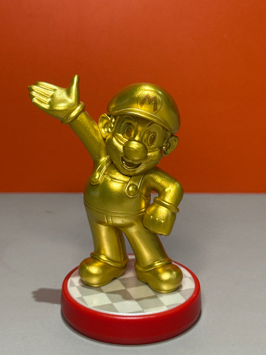 Mario Gold Edition amiibo — Super Mario Series
