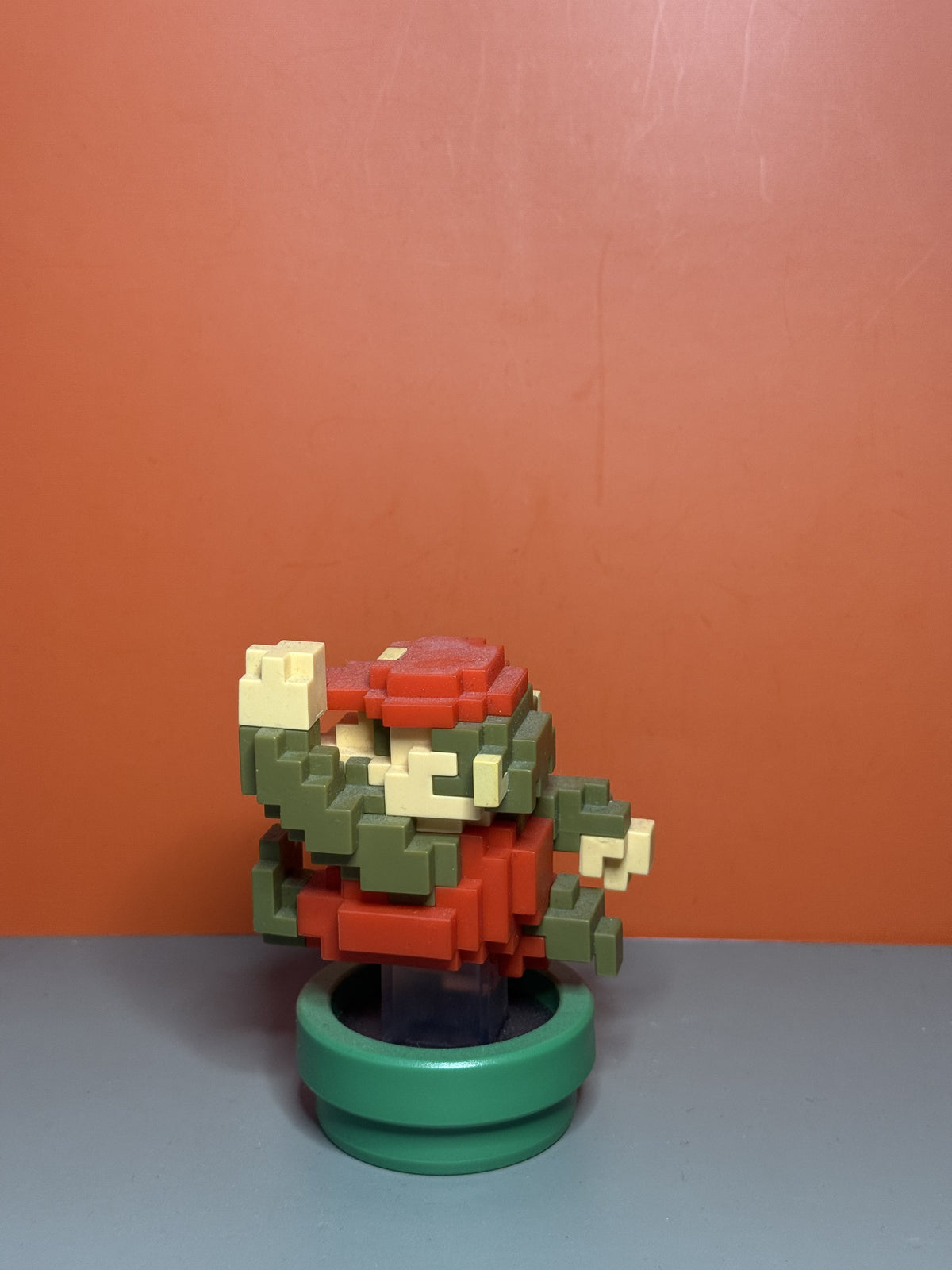 Classic Color 8-Bit Mario Amiibo (Super Mario Bros 30th Anniversary) back
